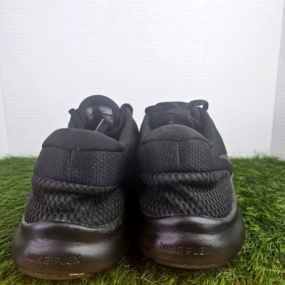 Nike Men's Revolution 7 Road Running Shoes - Picture 5 of 9